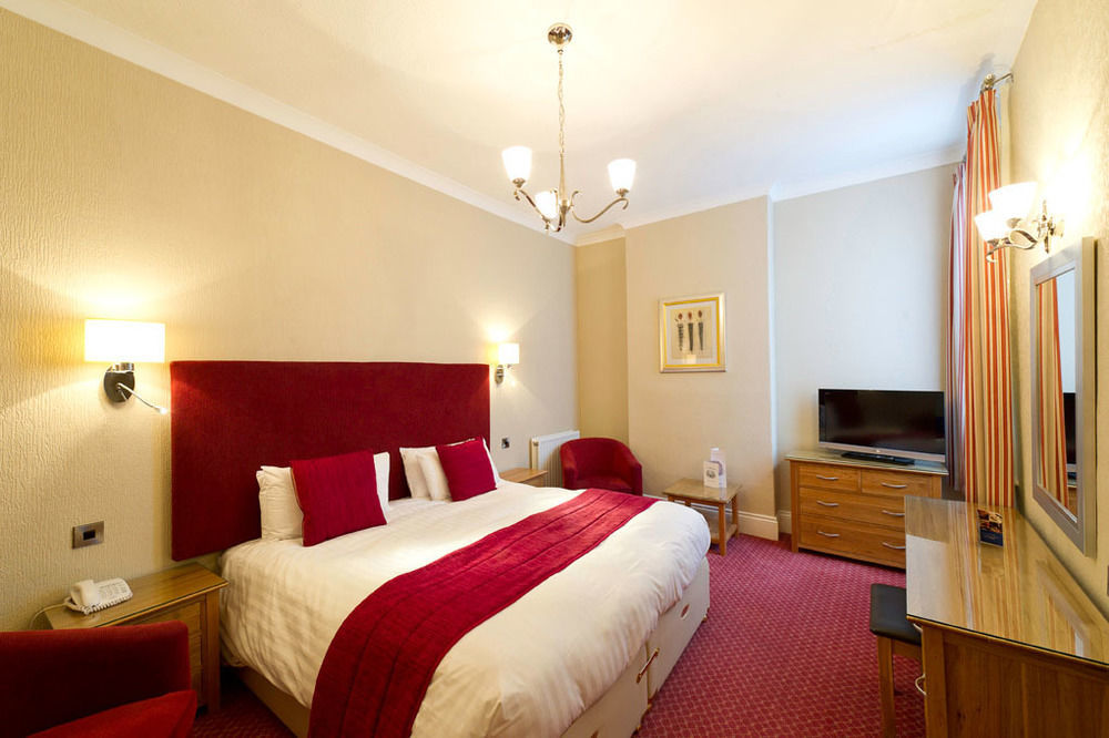 The Royal & Fortescue Hotel Μπάρνστεϊπλ Εξωτερικό φωτογραφία